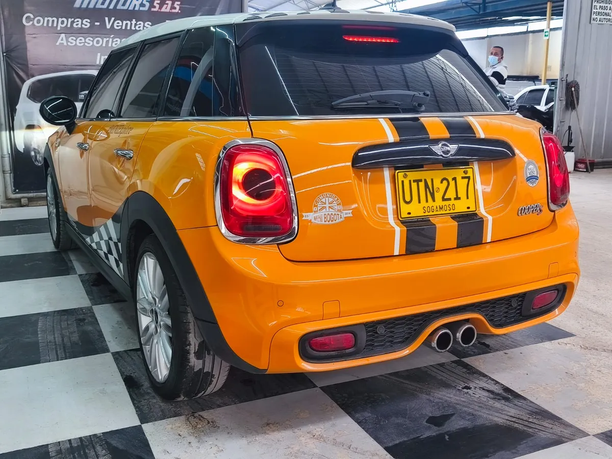 Mini Cooper S 2015 Amarillo Duitama