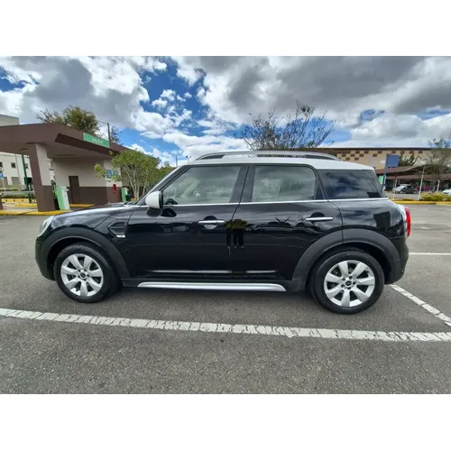 Mini Cooper Countryman 2018 Negro Bogotá