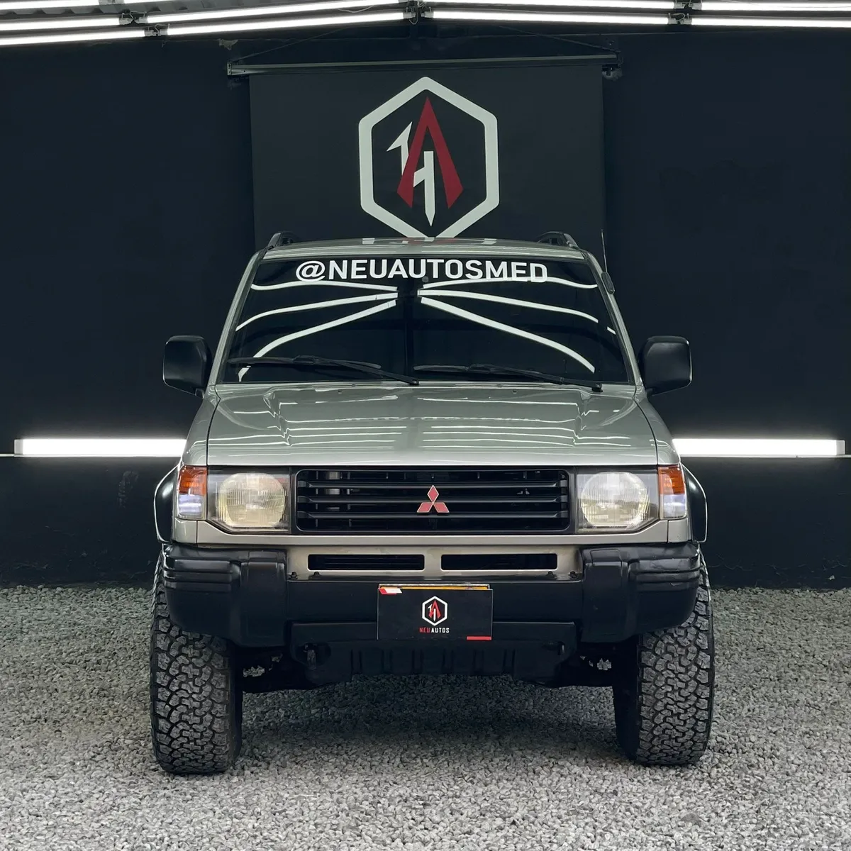 Mitsubishi Montero 2007 Gris Medellín