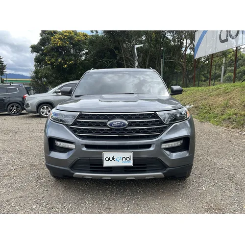 Ford Explorer 2022 Gris Bogotá