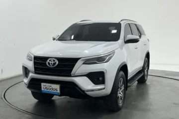 New Fortuner Sr 2.4 Aut Die 5p 7 Pas Nur919