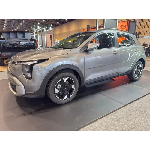 Kia Stonic 2026 Gris Bogotá