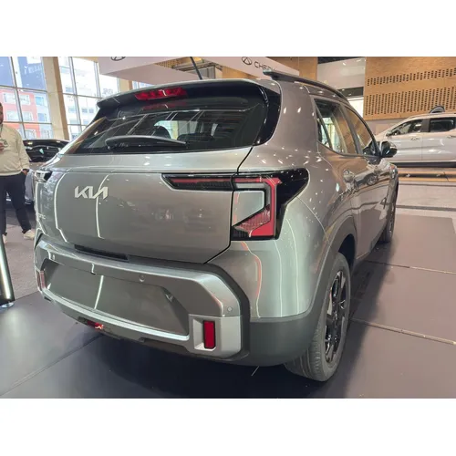 Kia Stonic 2026 Gris Bogotá