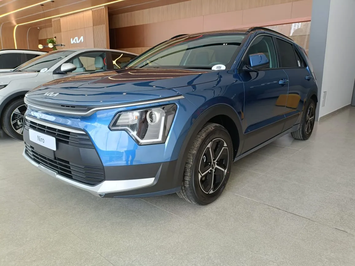 Kia Niro Desire 2026 Azul Bogotá