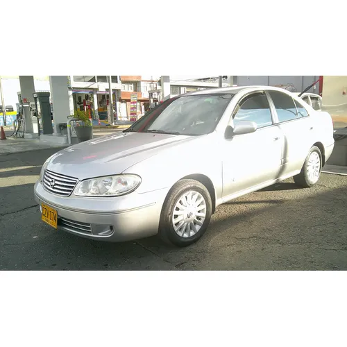 Nissan Almera 2009 Plateado Bogotá