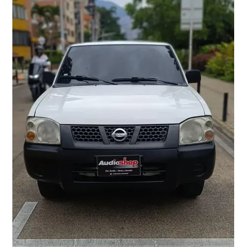 Nissan Frontier 2014 Blanco Medellín