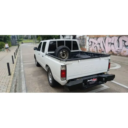 Nissan Frontier 2014 Blanco Medellín