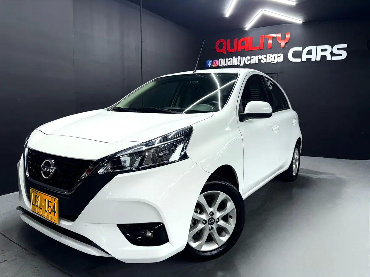 Nissan March 2023 Blanco Bucaramanga