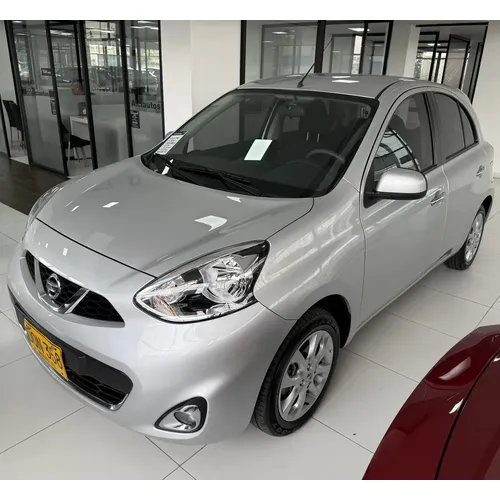 Nissan March 2018 Plateado Bogotá