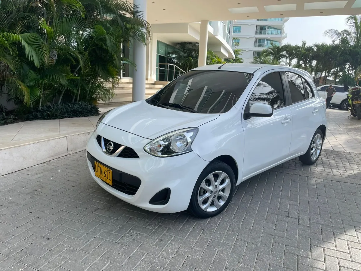 Nissan March 2015 Blanco Cartagena
