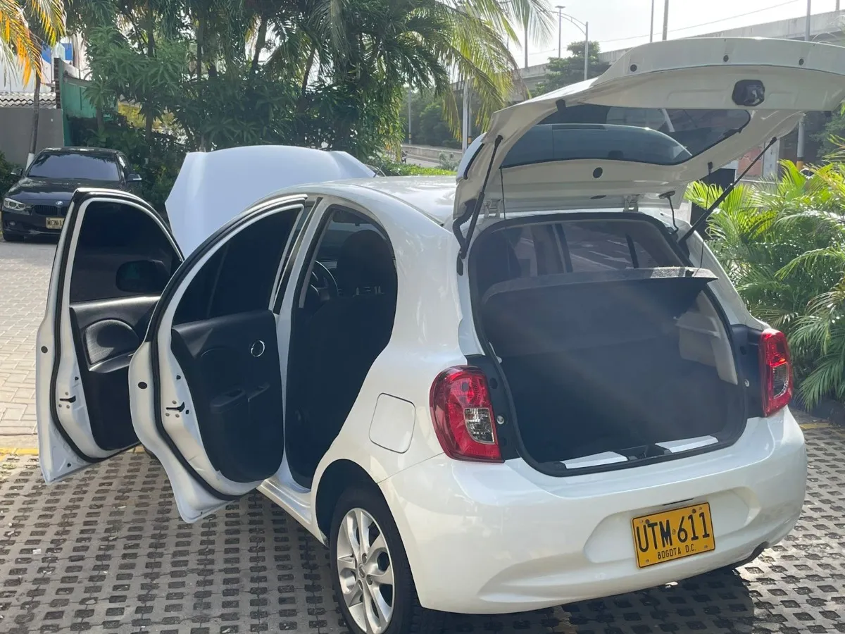 Nissan March 2015 Blanco Cartagena