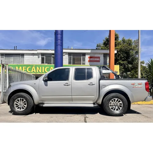 Nissan Navara 2009 Plateado Bogotá