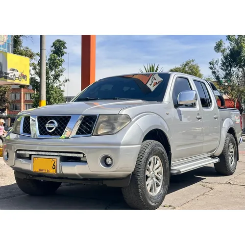Nissan Navara 2009 Plateado Bogotá
