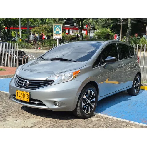 Nissan Note 2015 Gris Medellín