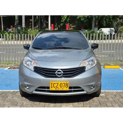 Nissan Note 2015 Gris Medellín