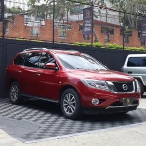 Nissan Pathfinder 2015 Rojo Floridablanca