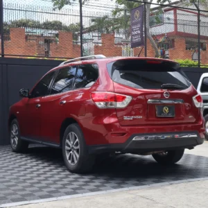 Nissan Pathfinder 2015 Rojo Floridablanca