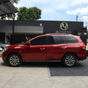 Nissan Pathfinder 2015 Rojo Floridablanca