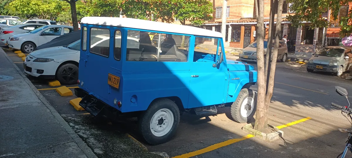 Nissan Patrol 1970 Azul Bello