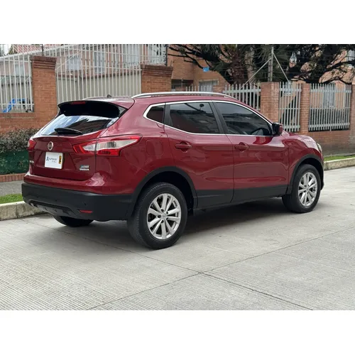 Nissan Qashqai 2015 Rojo Bogotá