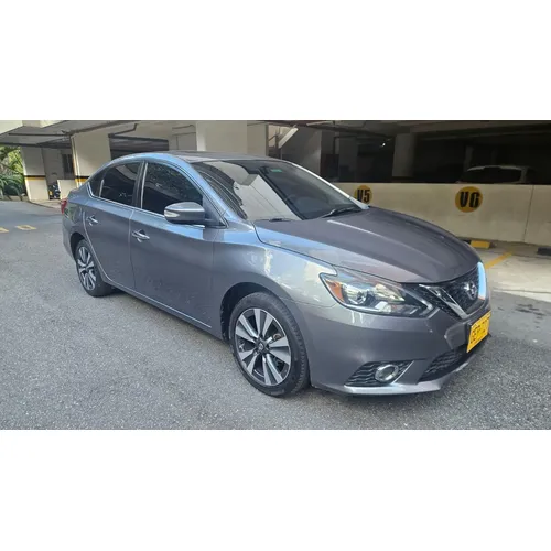 Nissan Sentra 2020 Gris Envigado