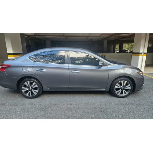 Nissan Sentra 2020 Gris Envigado