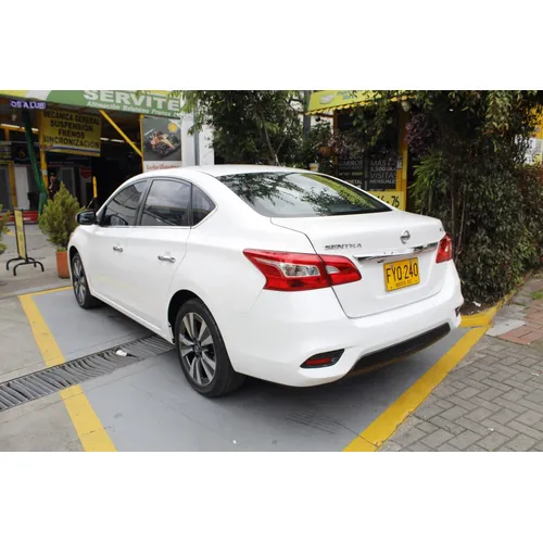 Nissan Sentra 2019 Blanco Bogotá