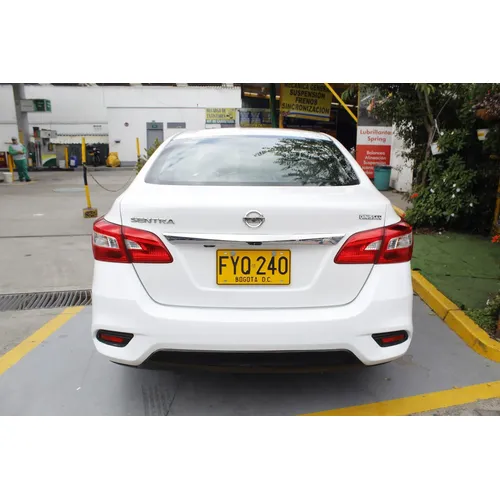 Nissan Sentra 2019 Blanco Bogotá