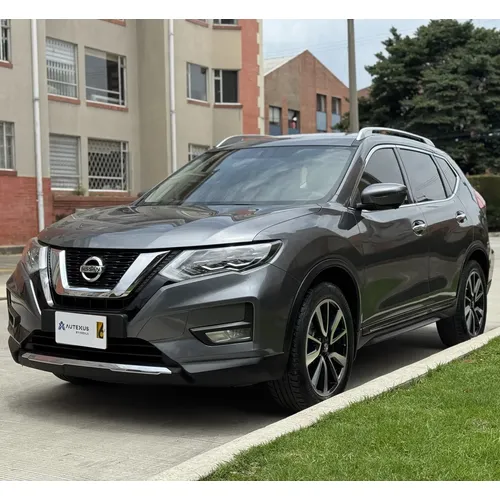 Nissan X-Trail 2021 Gris Bogotá