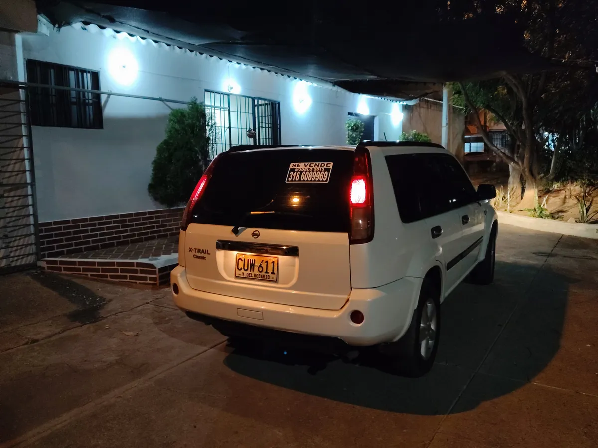 Nissan X-Trail 2013 Blanco Los Patios