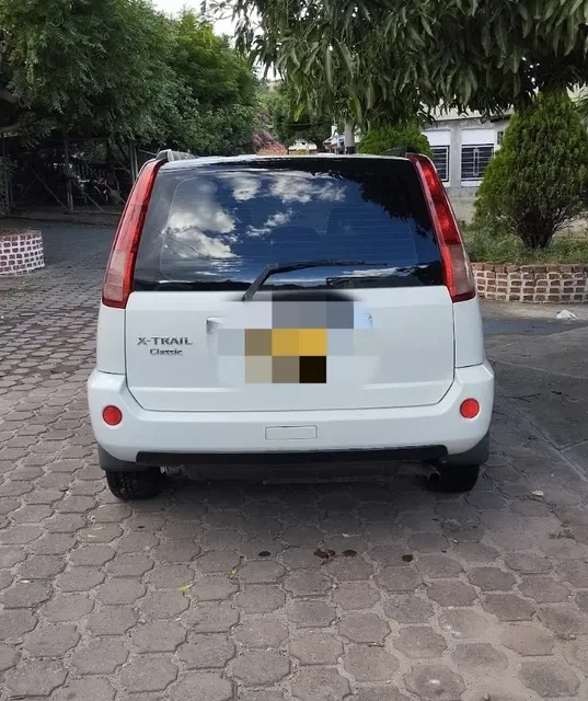 Nissan X-Trail 2.5 S Basica blanco7