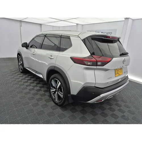 Nissan X-Trail E-Power 2024 Plateado Bogotá