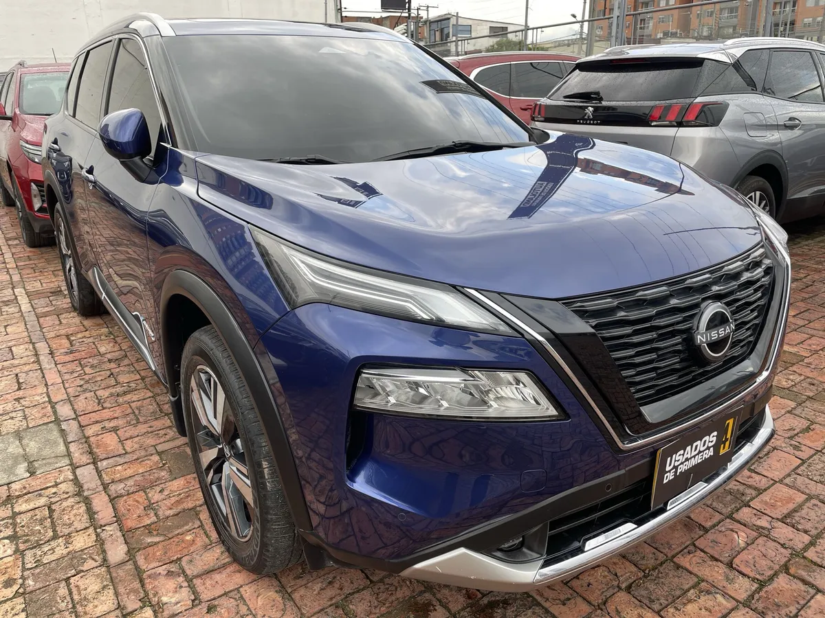 Nissan X-Trail 2025 Azul Bogotá