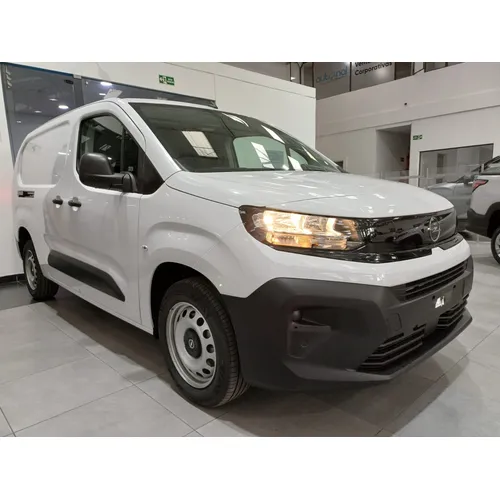 Opel Combo 2025 Blanco Bogotá