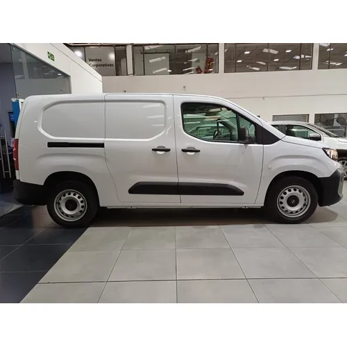 Opel Combo 2025 Blanco Bogotá