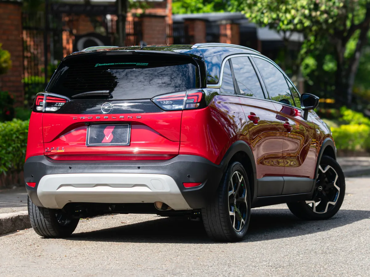 Opel Crossland 2023 Rojo Bucaramanga