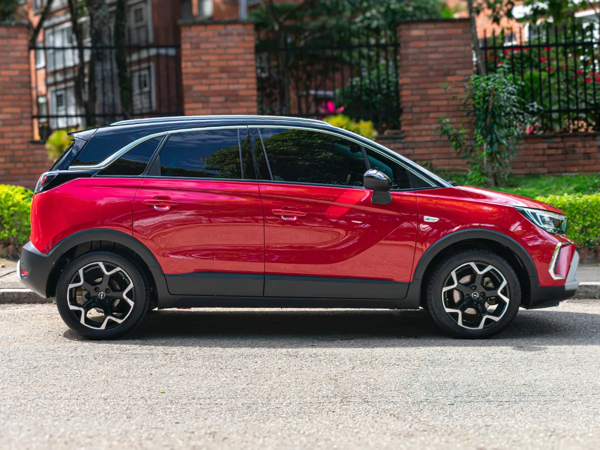 Opel Crossland 2023 Rojo Bucaramanga