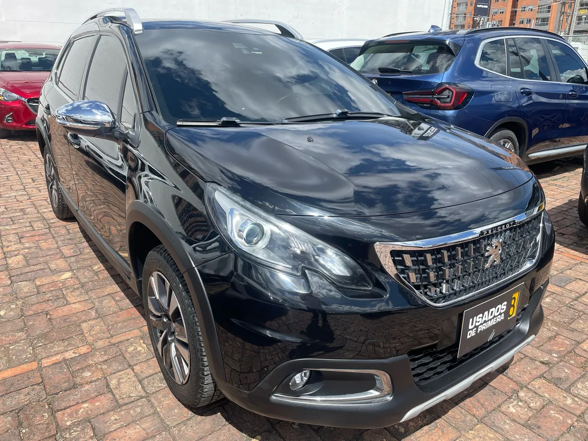 Peugeot 2008 2019 Negro Bogotá