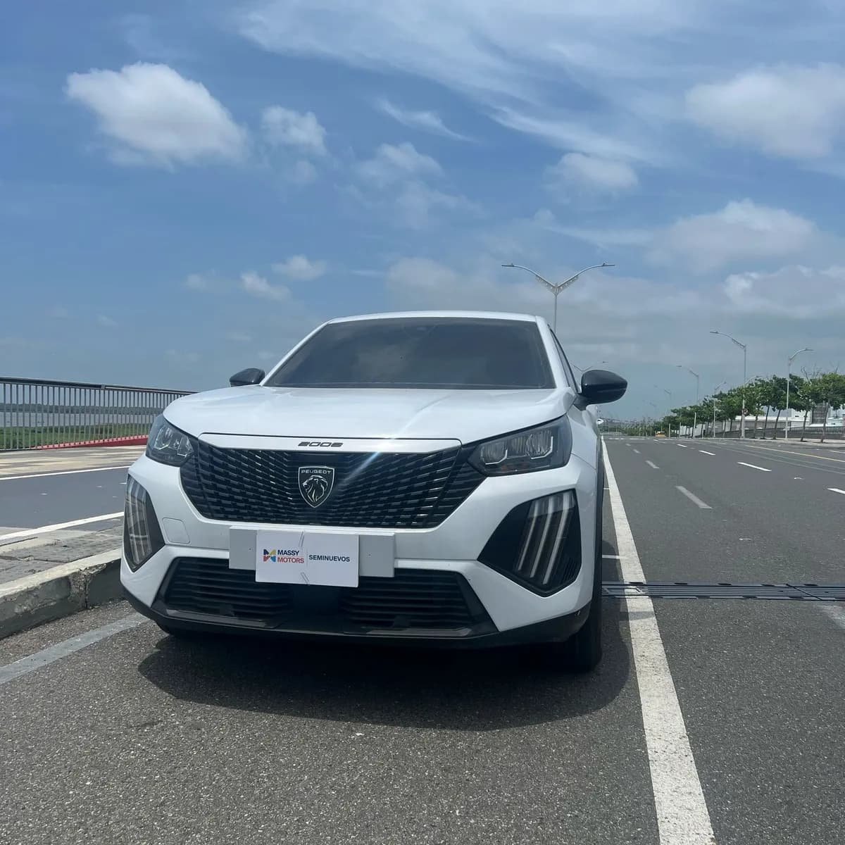 Peugeot 2008 1.2 Turbo Active 2025 Blanco