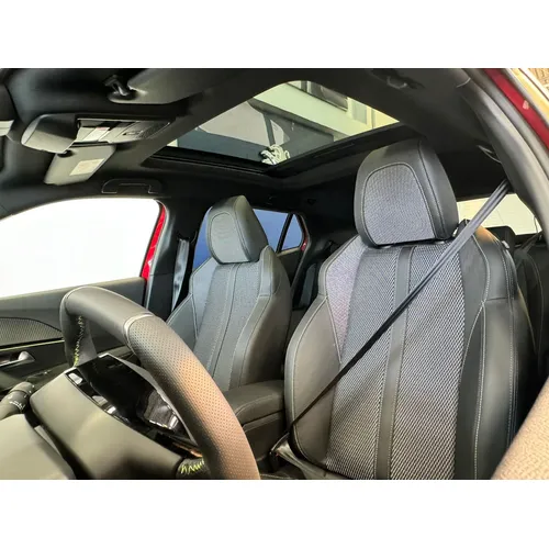 Peugeot 2008 2025 Gris Bogotá