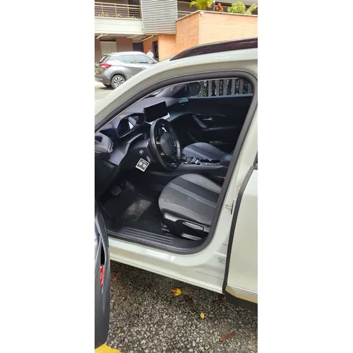 Peugeot 2008 2021 Blanco Envigado