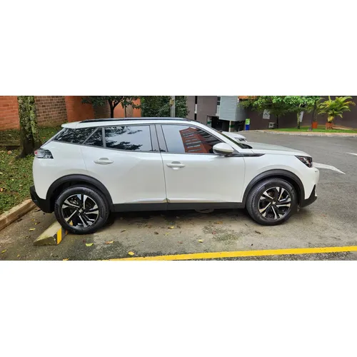 Peugeot 2008 2021 Blanco Envigado