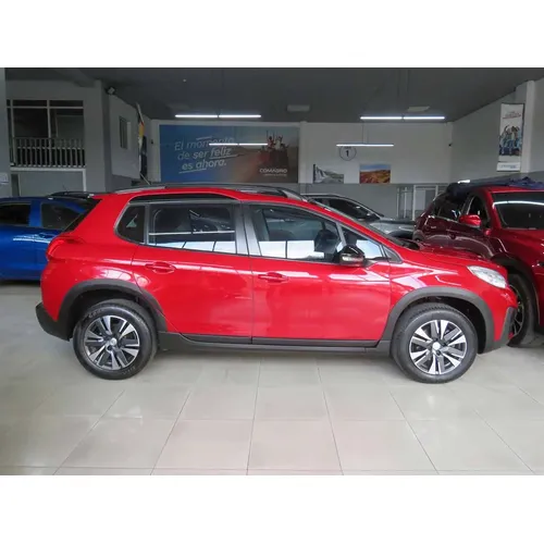 Peugeot 2008 2022 Rojo Bogotá