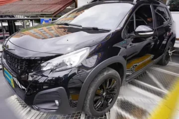 Peugeot 2008 1.6 Active