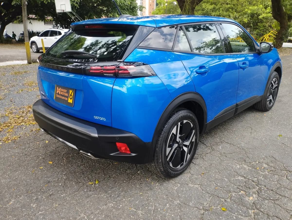 Peugeot 2008 1.6 Style 2025 Azul