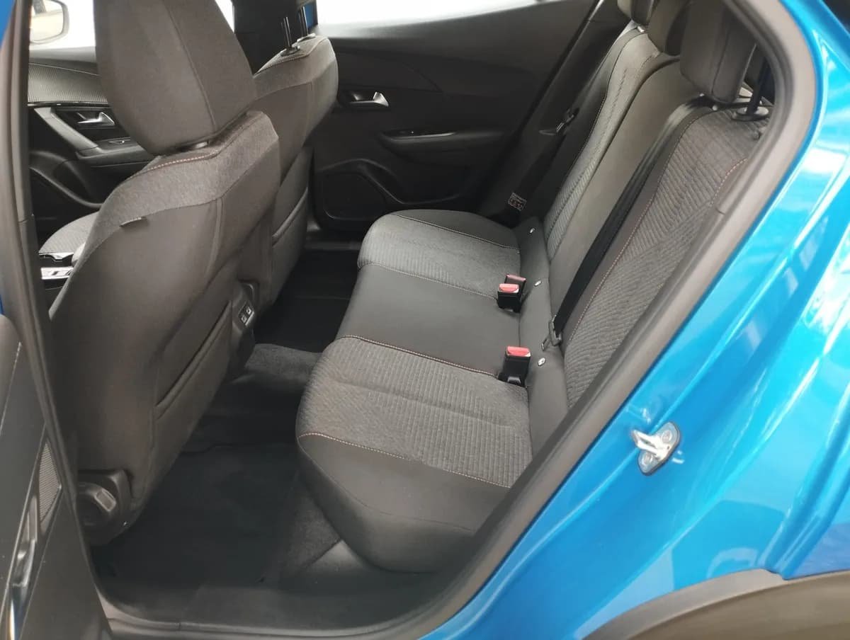 Peugeot 2008 1.6 Style 2025 Azul