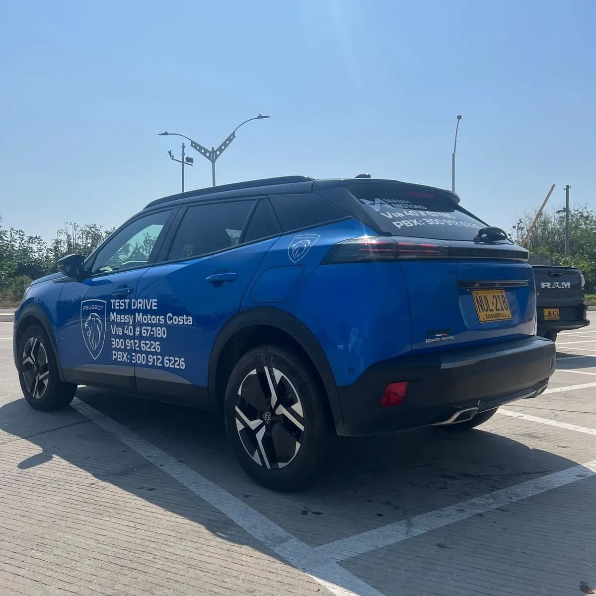 Peugeot 2008 GT 2025 Automática Azul
