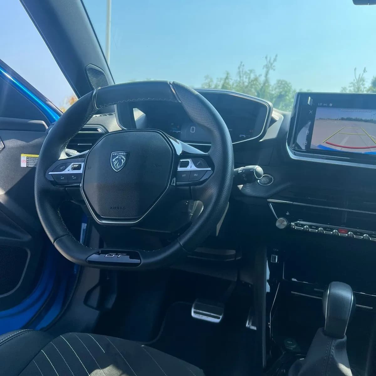 Peugeot 2008 GT 2025 Automática Azul