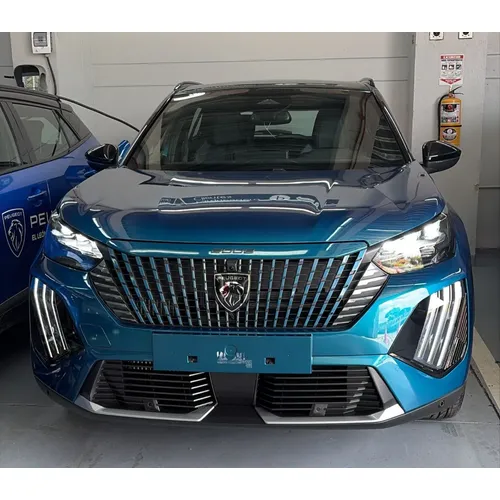 Peugeot 2008 2026 Gris Bogotá