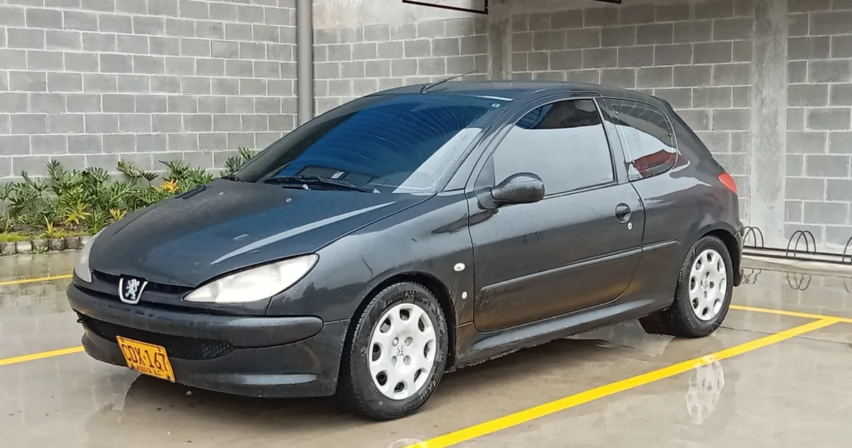 Peugeot 206 2007 Negro Madrid